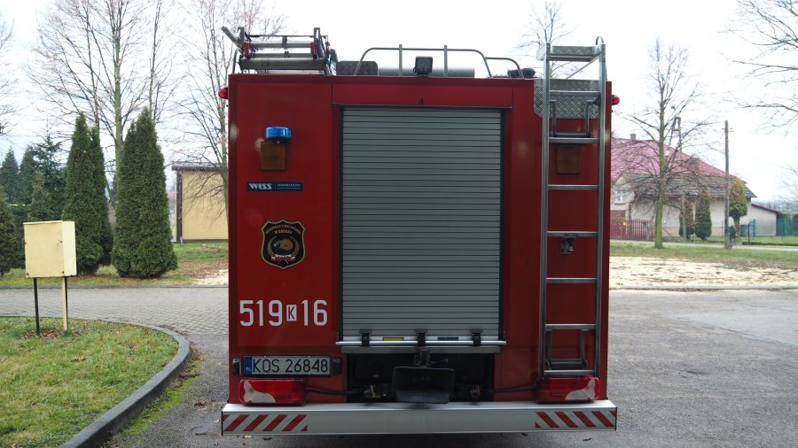 Wyremontowany samochód ratowniczo - gaśniczy Ochotniczej Straży Pożarnej w Bobrku.