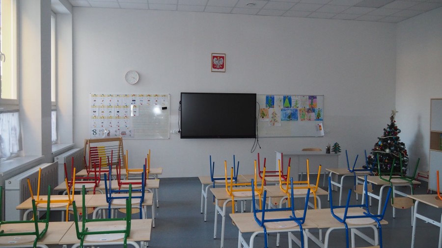 Pierwsza sala lekcyjna w Samorządowym Zespole Szkół nr 1 w Chełmku.
