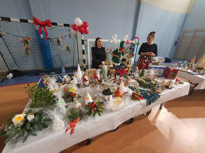 kiermasz swiateczny 2