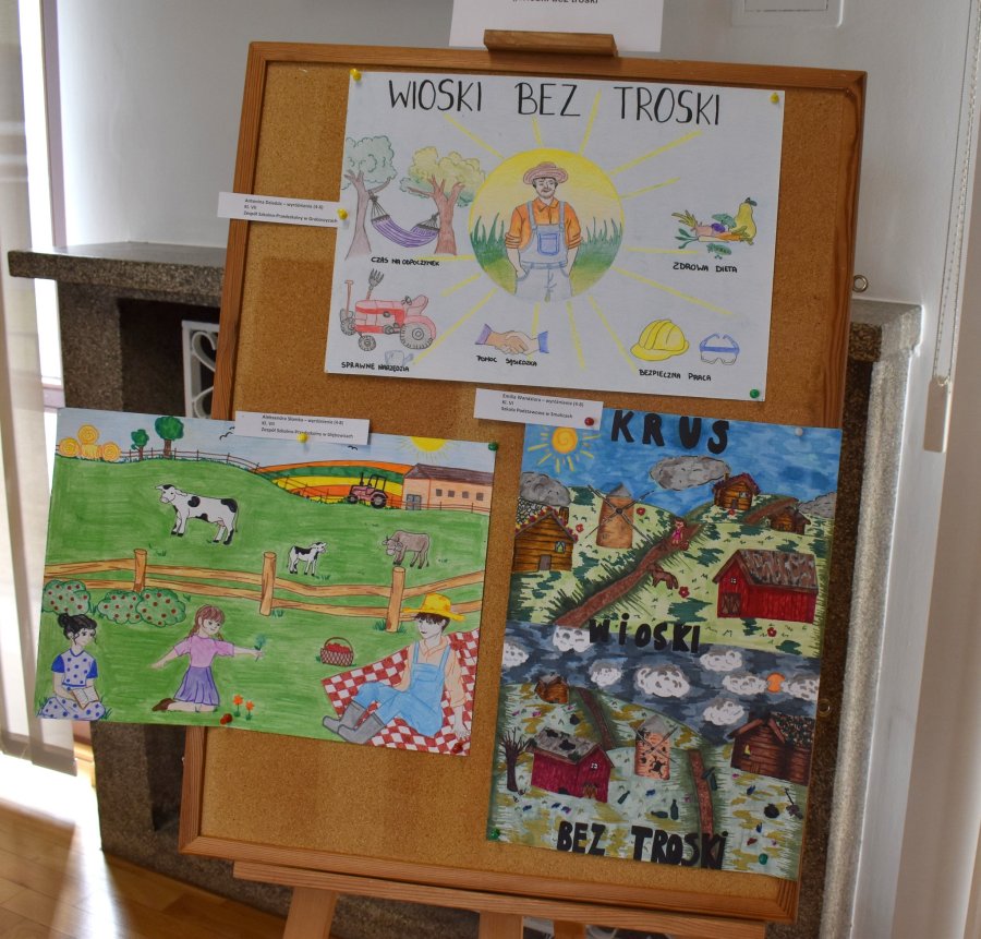 Prace zgłoszone do XV Ogólnopolskiego Konkursu Plastycznego dla dzieci „Wioski bez troski”.